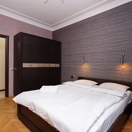 Apartments On Privokzalnaya Мінськ Екстер'єр фото